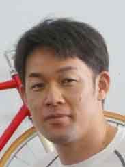 山田 英明